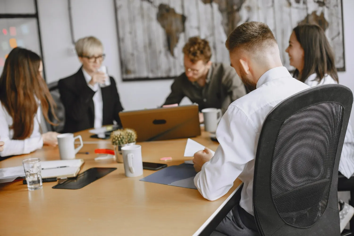 Как и зачем проводить анализ рынка товаров? Методы, примеры, влияние на бизнес